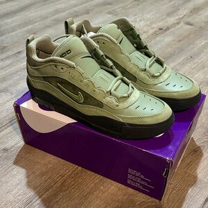 Nike sb Ishod max (oil green)